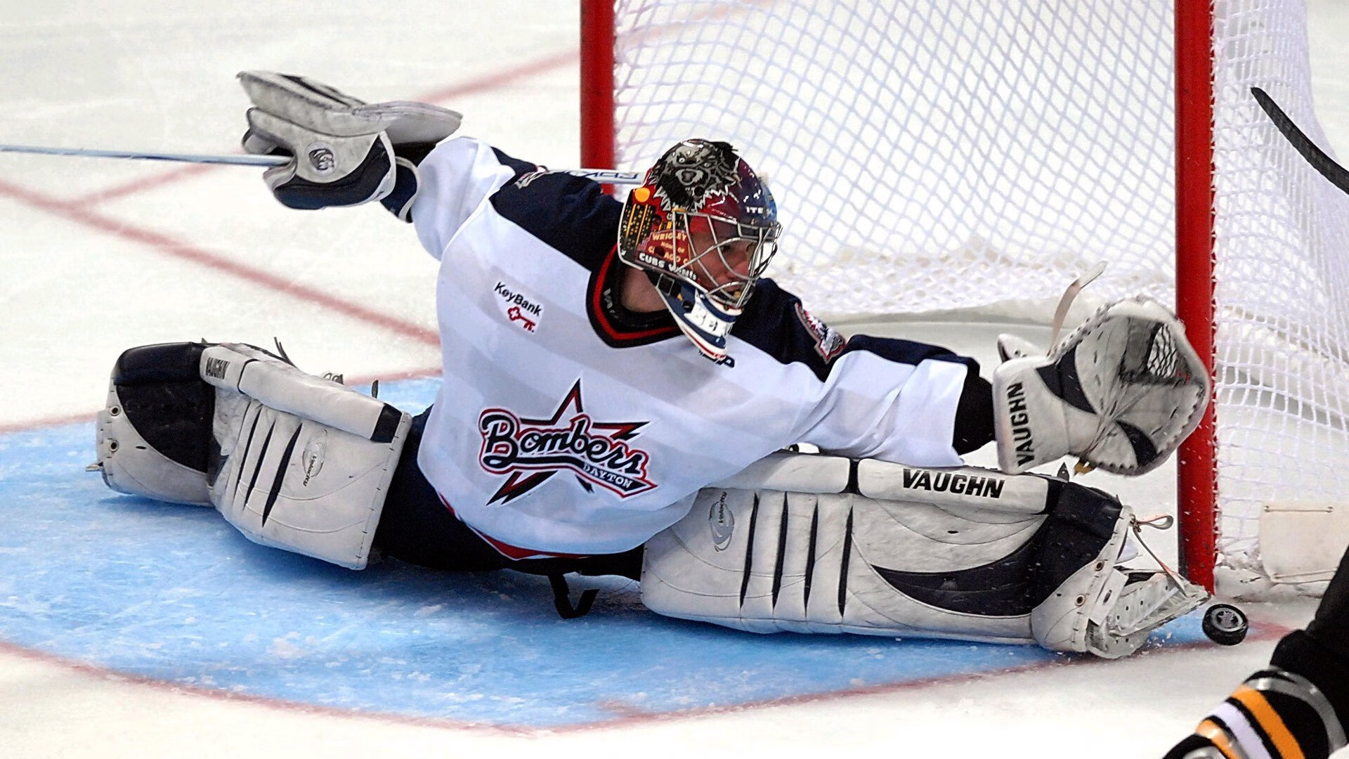 斯诺克国锦赛激战正酣:塞尔比逆转麦克吉尔,吴宜泽精彩逆袭小特