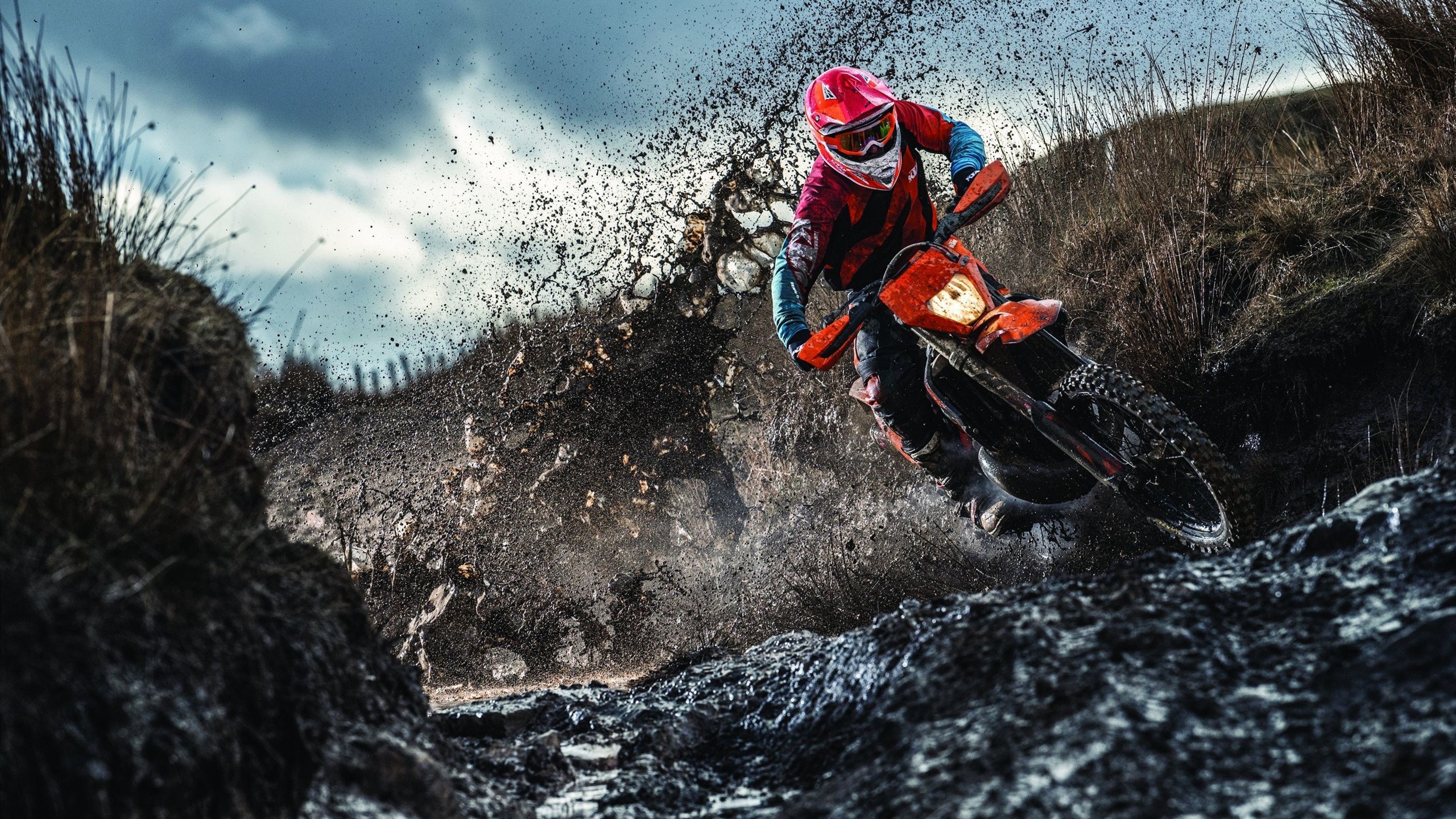 拼搏青春诠释中国篮球精神,篮球精神的诠释